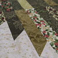 Мастер-класс Комплект салфеток и дорожка для сервировки стола «Зубчатые блоки»